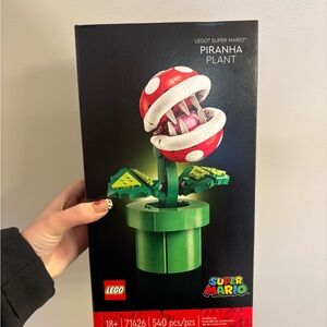 NEW LEGO Super Mario Piranha Plant Building Set